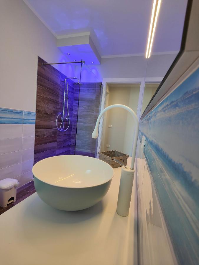 San Giorgio Design Home Con Jacuzzi Privata 콜라 외부 사진